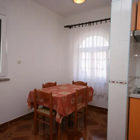Apartamento Pag 6311c Pag Town