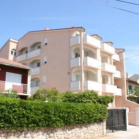 Pag 6311c Apartamento *